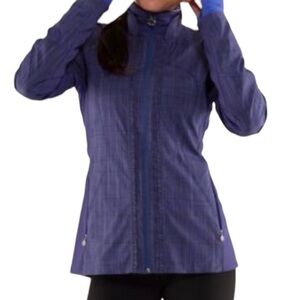 Lululemon Ahead if the Curve Jacket Size 6